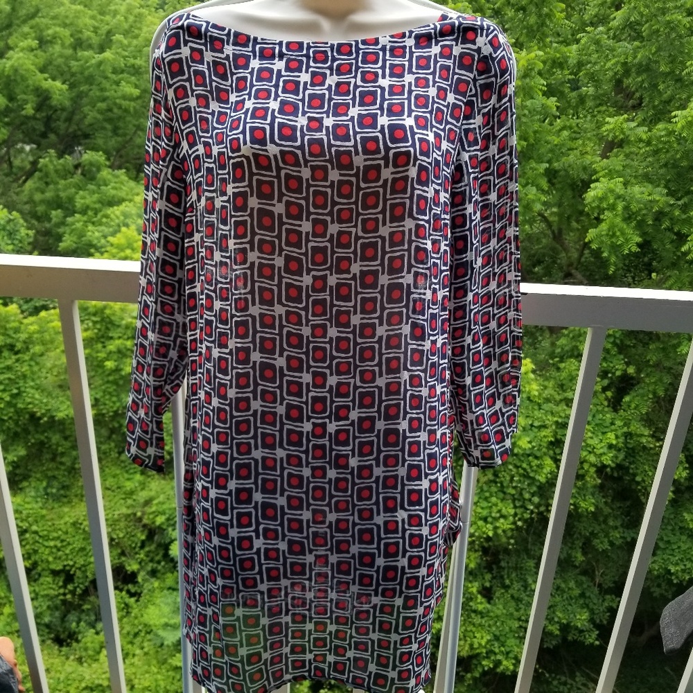 Elizabeth and James Dress Blue Red Diamond Pattern